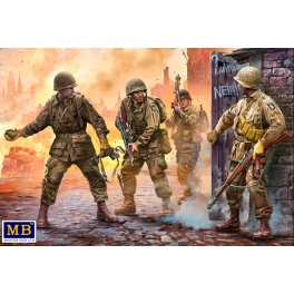 MB3574 US Paratroopers, Europe, 1944-1945 