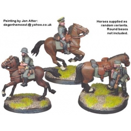 Crusader Miniatures WWG052 German Cavalry Command 