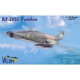 valom 72093 RF-101C Voodoo