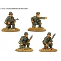Crusader Miniatures WWG007 German MG34 Team & Command Kneeling